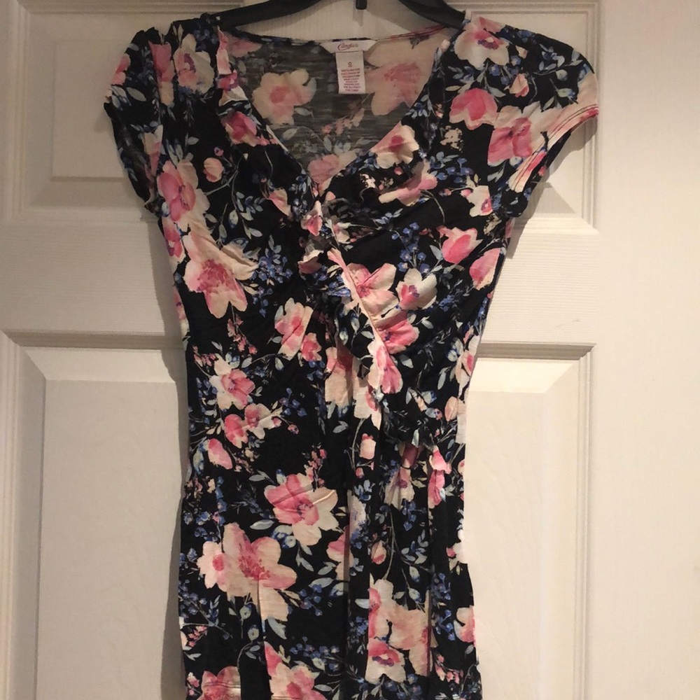 Ruffled neckline blouse